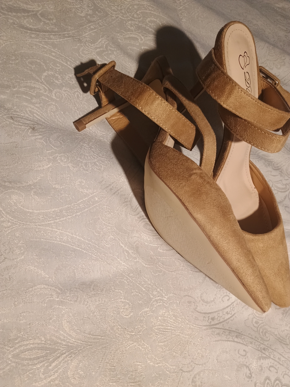 Women’s Tan Suede Pointed-Toe Strappy Heels - Picture 3 of 4